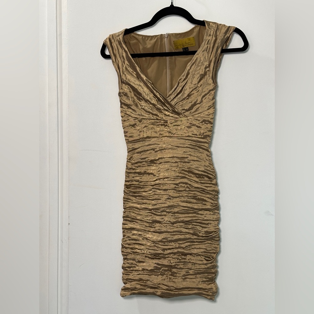 Nicole Miller Sleeveless Knee Length Bodycon Dress